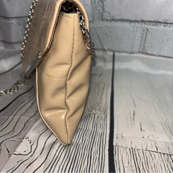 INC International Concepts Women’s  Lily Glazed Clutch Shoulder Bag Chain Strap - Picture 2 of 10